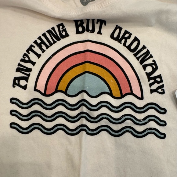 NWT feather 4 arrow Gril’s Long Sleeve Printed Tee Shirt - Picture 5 of 5